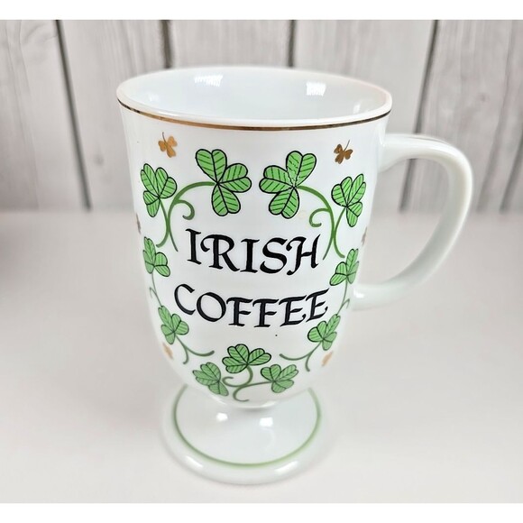 Vintage Irish Coffee Footed Mugs Set of 4 Gold Trim Shamrocks 8 oz Mugs - Picture 13 of 16